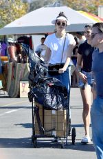 KENDALL JENNER Shopping at Flea Market in Los Angeles 11/13/2016