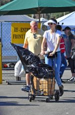 KENDALL JENNER Shopping at Flea Market in Los Angeles 11/13/2016