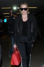 KHLOE KARDASHIAN at Los Angeles International Airport 11/26/2016