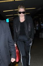 KHLOE KARDASHIAN at Los Angeles International Airport 11/26/2016