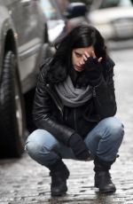 KRYSTEN RITTER on the sSet of Jessica Jones in New York 11/15/2016