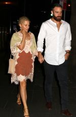 KYLIE MINOGUE and Joshua Sasse Leaves Rockpool Bar & Grill in Sydney 11/20/2016