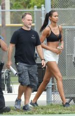 LAIS RIBEIRO on the Set of Victoria