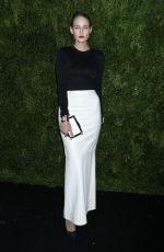 LEELEE SOBIESKI at 2016 Museum of Modern Art Film Benefit ‘A Tribute to Tom Hanks’ in New York 11/15/2016