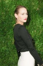 LEELEE SOBIESKI at 2016 Museum of Modern Art Film Benefit ‘A Tribute to Tom Hanks’ in New York 11/15/2016