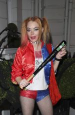LINDSAY LOHAN Leaves Albert