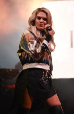 LOUISA JOHNSON Performs at Meadowhall Christmas lLights Switch On in Sheffield 11/03/2016