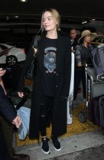 MARGOT ROBBIE at Los Angeles International Airport 11/15/2016
