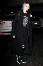 MARGOT ROBBIE at Los Angeles International Airport 11/15/2016