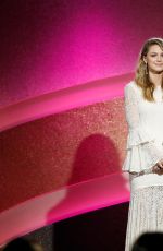 MELISSA BENOIST and MAYIM BIALIK at 1st Annual Marie Claire Young Women’s Honors in Marina Del Rey 11/19/2016