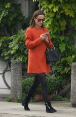 PIPPA MIDDLETON Out and About in London 11/15/2016