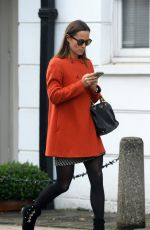 PIPPA MIDDLETON Out and About in London 11/15/2016