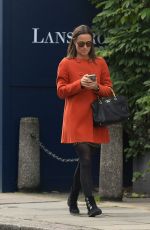 PIPPA MIDDLETON Out and About in London 11/15/2016