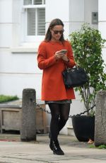 PIPPA MIDDLETON Out and About in London 11/15/2016