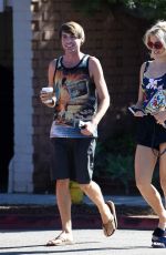 PIXIE LOTT Out for Breakfast in Los Angeles 11/08/2016