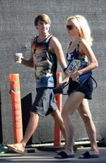 PIXIE LOTT Out for Breakfast in Los Angeles 11/08/2016