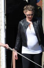 Pregnant KATHERINE HEIGL Out and About in Calabasas 11/05/2016