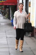 Pregnant KATHERINE HEIGL Out Shopping in Los Angeles 11/20/2016