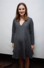 Pregnant NATALIE PORTMAN at 