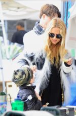 RACHEL ZOE Shopping at a Farmer