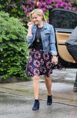 REESE WITHERSPOON Out Shopping in Beverly Hills 11/26/2016