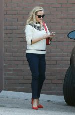 REESE WITHERSPOON Out Shopping in Santa Monica 11/17/2016
