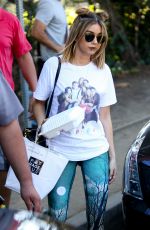 SARAH HYLAND on the Set of Modern Family in Brentwood 11/03/2016