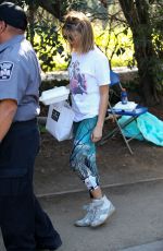 SARAH HYLAND on the Set of Modern Family in Brentwood 11/03/2016