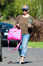 SARAH MICHELLE GELLAR in Ripped Jeans Out in Los Angeles 11/13/2016