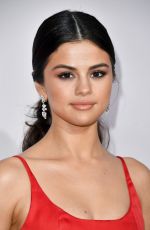 SELENA GOMEZ at 2016 American Music Awards at The Microsoft Theater in Los Angeles 11/20/2016