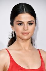 SELENA GOMEZ at 2016 American Music Awards at The Microsoft Theater in Los Angeles 11/20/2016