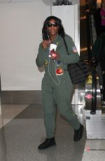 SERENA WILLIAMS at LAX Airport in Los Angeles 11/11/2016