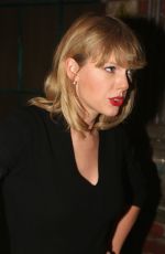 TAYLOR SWIFT at Backstage at Kinky Boots on Broadway 11/23/2016