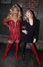 TAYLOR SWIFT at Backstage at Kinky Boots on Broadway 11/23/2016