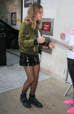 TOVE LO Arrives at BBC Radio One Studios in London 11/08/2016