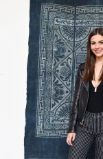 VICTORIA JUSTICE at Madewell Celebrates The Holidays in Beverly Hills 11/15/2016