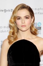 ZOEY DEUTCH at 2016 IFP Gotham Independent Film Awards in New York 11/28/2016