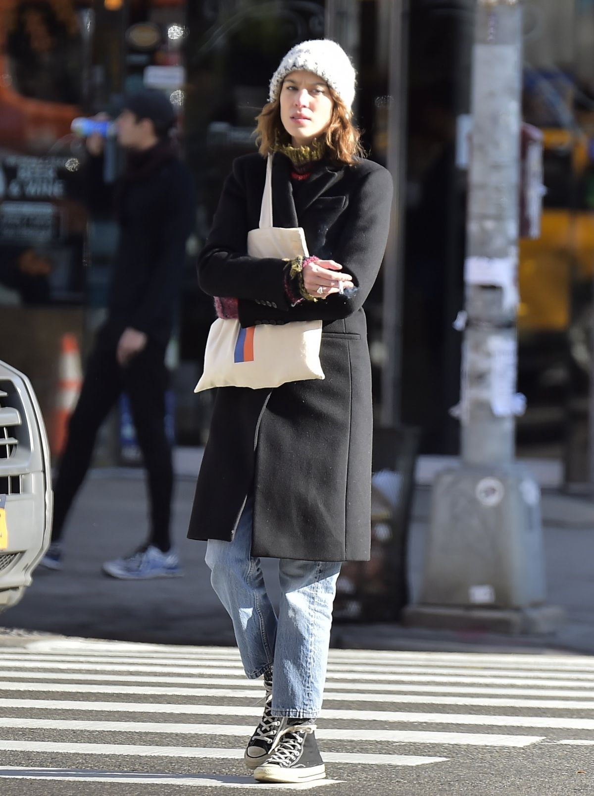 ALEXA CHUNG Out and About in New York 12/09/2016 – HawtCelebs
