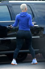 AMBER ROSE Out for Breakfast in Los Angeles 12/08/2016