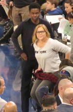 AMY SCHUMER at NY Nicks Game in New York 12/21/2016