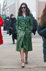 ANNE HATHAWAY on the Set of 