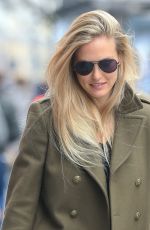 BAR REFAELI Out and About in Madrid 11/30/2016