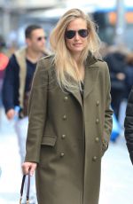 BAR REFAELI Out and About in Madrid 11/30/2016