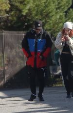 BELLA and DANI THORNE Out for Breakfast in Los Angeles 12/24/2016