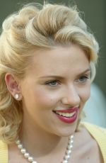 Best from the Past - SCARLETT JOHANNSON at Spongebob & Squarepants Premiere, 11/14/2004