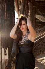 Best from the Past - ZOEY DEUTCH for Untitled Magazine, 2014