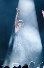 BRITNEY SPEARS Performs at B96 Pepsi Jingle Bash at Allstate Arena in Rosemont 12/10/2016
