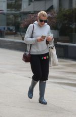 BUSY PHILIPPS Out and About in Los Angeles 12/16/2016