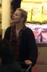 CAMERON DIAZ Shopping at Bristol Farms in Beverly Hills 12/27/2016