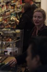 CAMERON DIAZ Shopping at Bristol Farms in Beverly Hills 12/27/2016